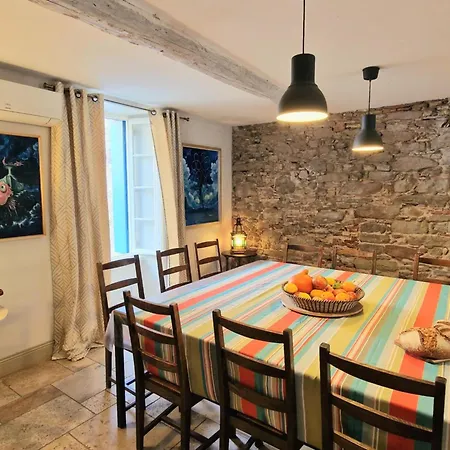 L'oree De La Cite بيت للعطل