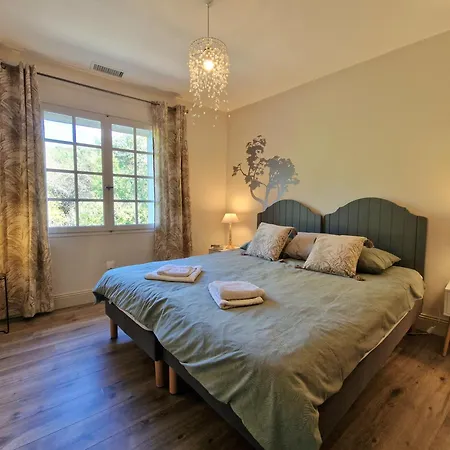 L'oree De La Cite قرقشونه