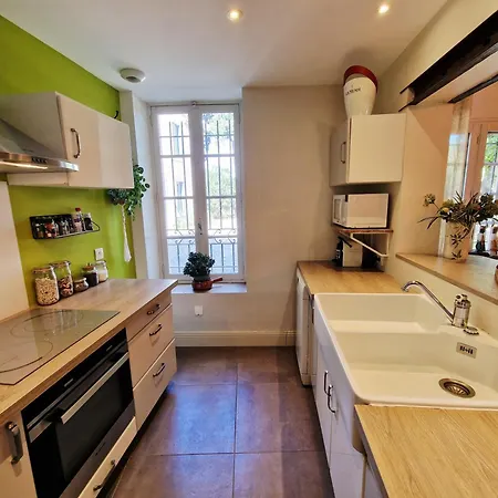 L'oree De La Cite * قرقشونه