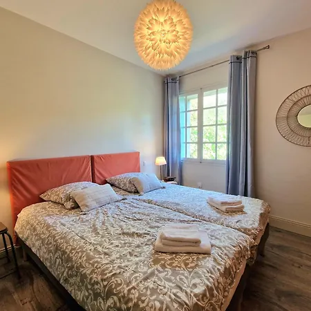 L'oree De La Cite * قرقشونه